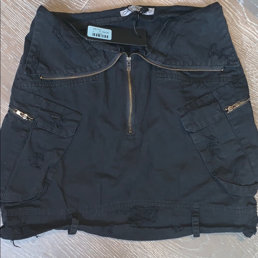 This is a vintage LF skirt